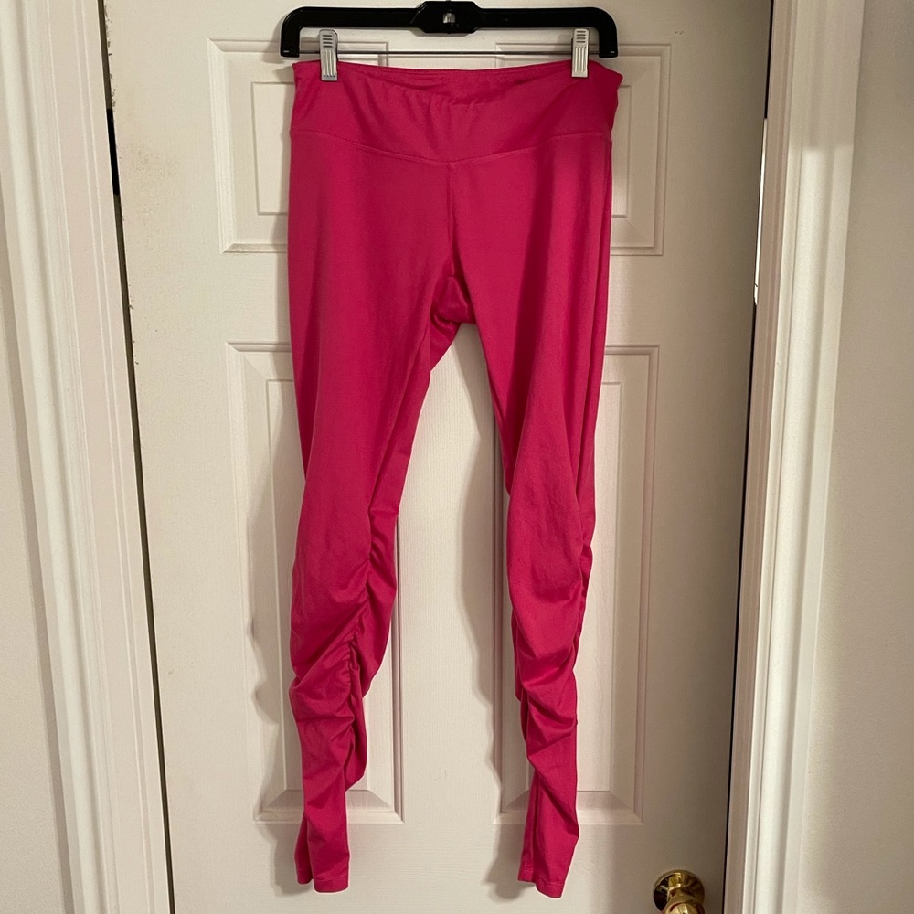Kira Grace pink leggings with zippers and ruching